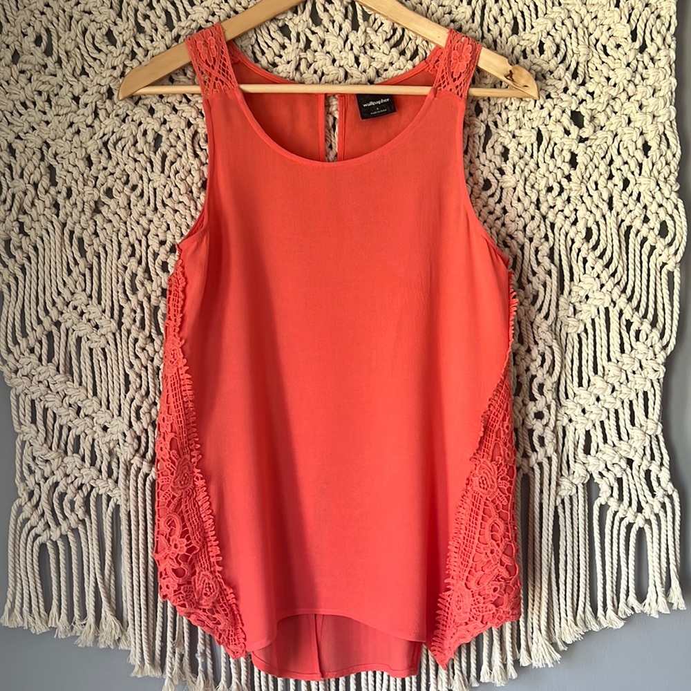Wallpapher Coral Rayon Lace Detail Tank Top
